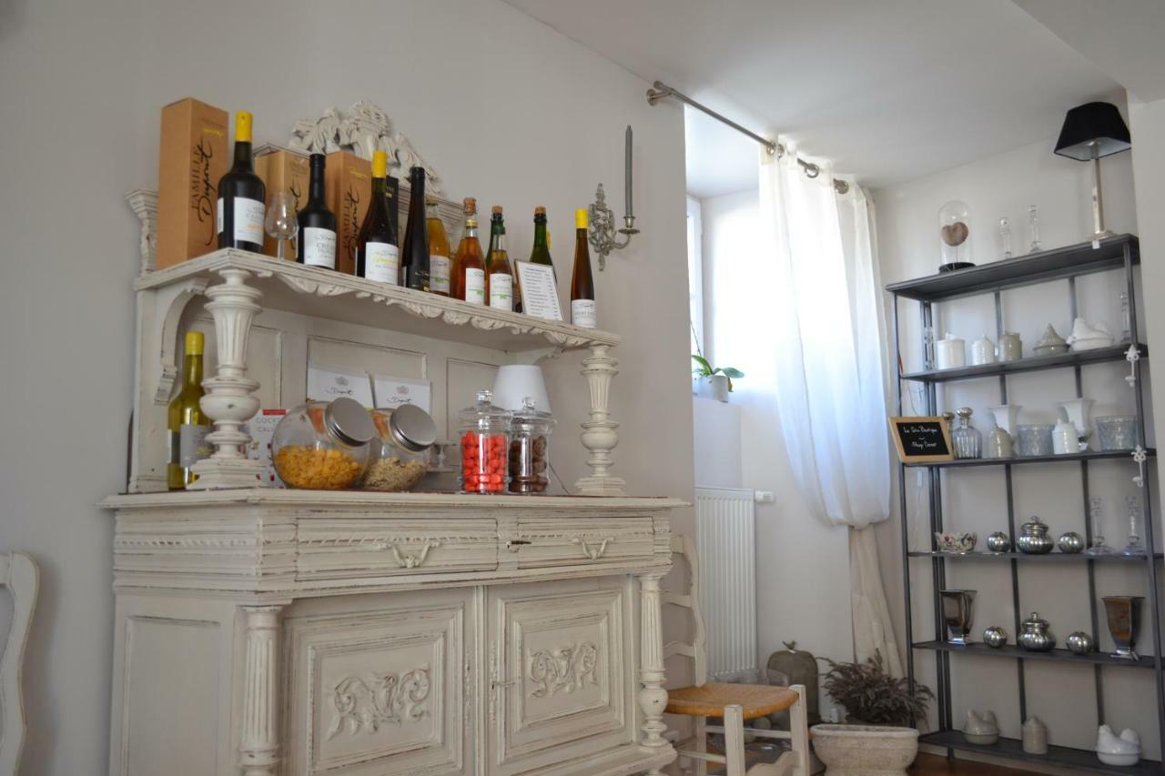 La Maison Des Buis Falaise  Buitenkant foto